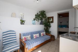 Kuchyňa alebo kuchynka v ubytovaní Casetta Annaise Mykonos-Myconian House for two + 5 fotografií