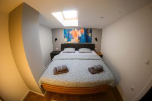 Foto sihtkohas Niš asuva majutusasutuse Premium L&L Apartments Modern Designer Stay with Spa Vibe galeriist