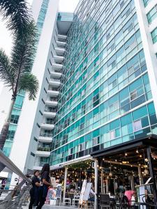 Tetamu yang menginap di Suite con Jacuzzi y GYM en Puerto Santa Ana