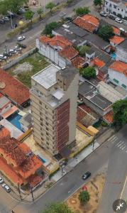 Kejiranan di persekitaran atau kejiranan dekat dengan apartmen