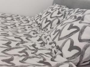 Posteľ alebo postele v izbe v ubytovaní Życzliwy Apartament z garażem