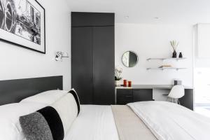 Katil atau katil-katil dalam bilik di Frame Hotel - Treehouse