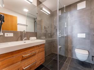 Kúpeľňa v ubytovaní Tauern Suites Mitterwirt TOP 214