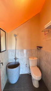 Et badeværelse på Private Glamping