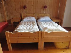 Postel nebo postele na pokoji v ubytování Hov Hyttegrend