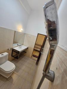 Koupelna v ubytování Yala Safari INN + 37 fotografií
