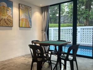 Bazén v ubytování The Luxurious 27, Johor Bahru nebo v jeho okolí