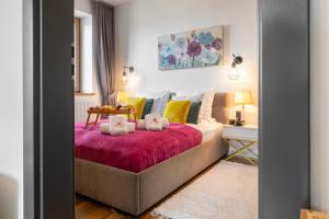 Posteľ alebo postele v izbe v ubytovaní WILLA JAROSTA & SPA, AC -free parking