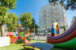 Herní místnost nebo prostor pro děti v ubytování Hotel Aiglon