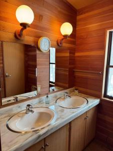 Φωτογραφία από το άλμπουμ του 15名可屋外サウナ屋内サウナ屋根付きバーベキュー σε Wada