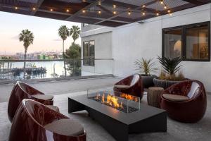 Posezení v ubytování Blueground San Pedro AC balcony nr USS Iowa LAX-1301