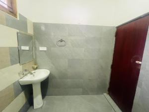 Koupelna v ubytování Jaffna Nest