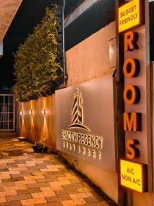 Certifikát, hodnocení, plakát nebo jiný dokument vystavený v ubytování Hotel Shadow Regency