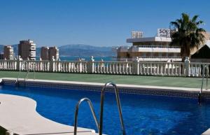 Bassein majutusasutuses Seaview Retreat Torremolinos City Center, with pool and amazing views BY NAMASTE ELITE või selle lähedal
