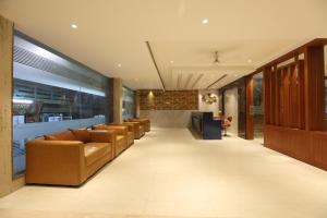 Posezení v ubytování Hotel Elevate Suites Near Delhi Airport WITH- Free Airport Drop + 37 fotografií