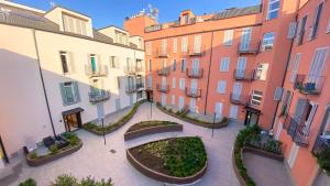 Budova, kde se aparthotel nachází