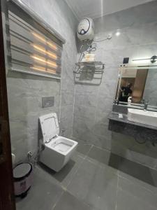 Koupelna v ubytování Tranquila Nest Hotel Kado Abuja