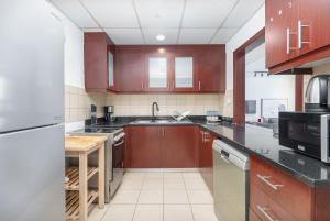 Gallery image of Spacious 4BR in JBR - Walking Distance to Beach in Dubai