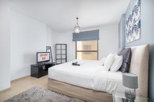 Gallery image of Spacious 4BR in JBR - Walking Distance to Beach in Dubai