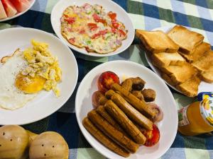 Cibo presso la stanza in casa privata o nelle vicinanze