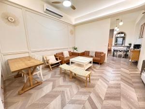 Posezení v ubytování 台東市區維拉包棟民宿 附廚房及電動麻將