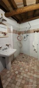 Kúpeľňa v ubytovaní Pulica Holiday Home + 25 fotografií