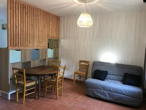 Dapur atau dapur kecil di Chambre Basilic Mas Bel Espérance