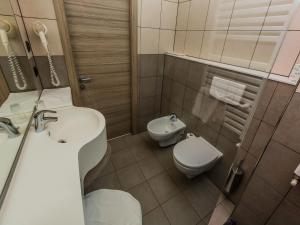 Campione Univela Rooms & Beds - Private Beach衛浴