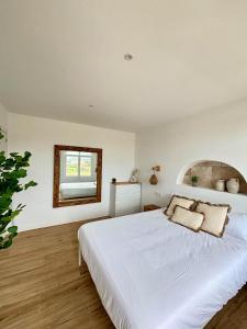 Postel nebo postele na pokoji v ubytování Casa Maruxa + 63 fotografií