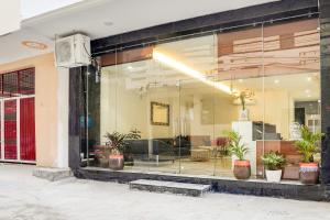 Posezení v ubytování Hotel O Ivory Inn
