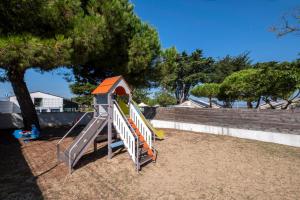 Fotografie z fotogalerie ubytování Campings Le Platin La Redoute v destinaci Rivedoux-Plage