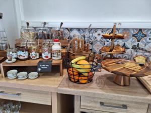 Jídlo v aparthotelu nebo okolí