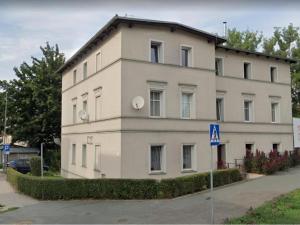 Budova, v ktorej sa apartmán nachádza