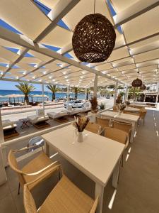 Ресторан / где поесть в Blue Harmony Hotel