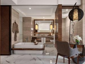 Cama ou camas em um quarto em Sofitel Bali Nusa Dua Beach Resort
