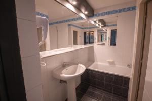 Kopalnica v nastanitvi Hotel Lovecký zámeček Orion