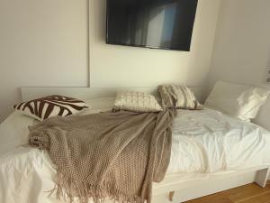 Postel nebo postele na pokoji v ubytování Myroom Wohnung neben der Messe