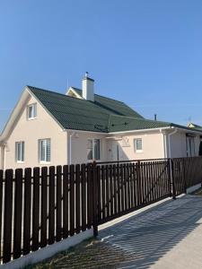 Budova, kde se apartmán nachází + 17 fotografií