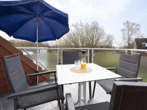 Galeriebild der Unterkunft holiday apartment with 2 bedrooms in Timmendorfer Strand