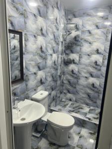 Koupelna v ubytování Cornicello guest haus