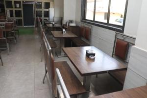 Sai Paradise Lodging & Boarding餐厅或其他用餐的地方