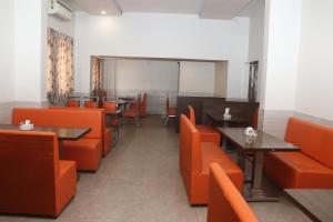 Sai Paradise Lodging & Boarding的休息区