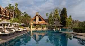Kolam renang di atau dekat dengan Anantara Golden Triangle Elephant Camp & Resort