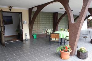 Patio lub wspólna przestrzeń na świeżym powietrzu w obiekcie Apartamenty Vega