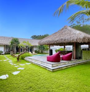 En have udenfor Villa Belimbing Bingin Beach