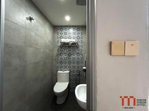 Koupelna v ubytování Mana Mana Hotel • Melaka •