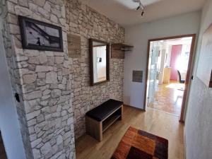 Μια τηλεόραση ή/και κέντρο ψυχαγωγίας στο Ferienwohnung Ausblick