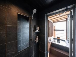 Koupelna v ubytování Kaiyutei + 37 fotografií
