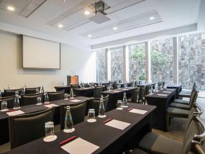 Área de negócios e/ou sala de conferências em Pullman Lima San Isidro
