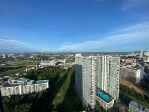 Nespecifikovaný výhled na destinaci Jomtien pláž nebo výhled na město při pohledu z apartmánu